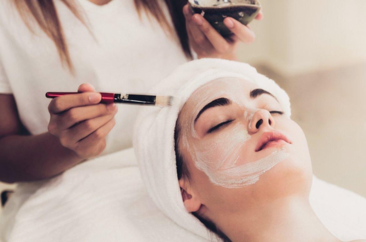 CİLT AYDINLATICI BAKIM